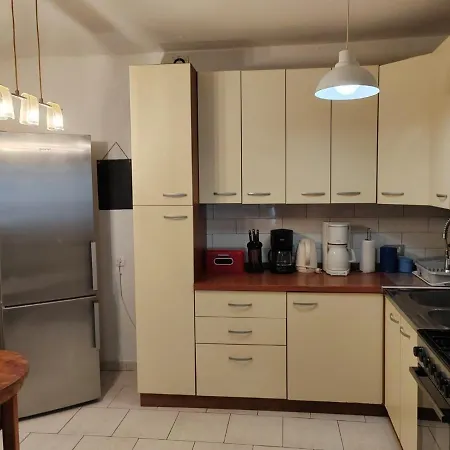 Kristina Apartment *